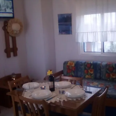 Sofi-fellia Apartment Pefkochori